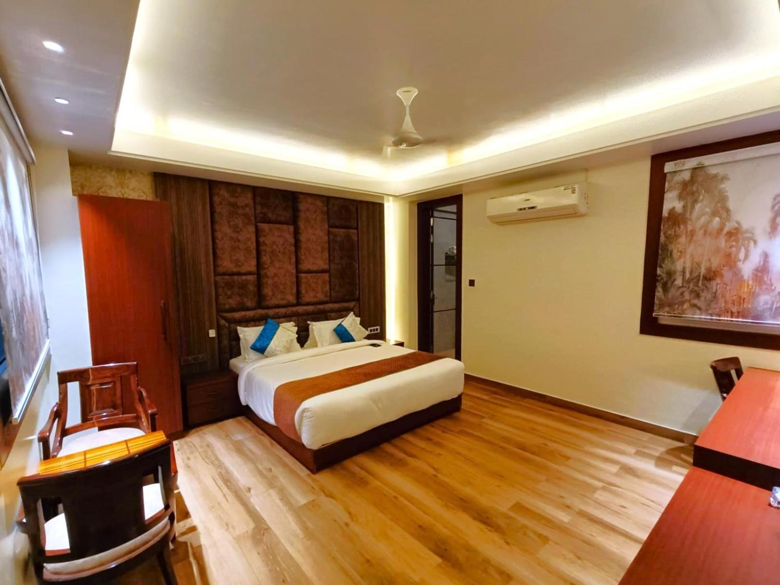 Hotel The Park View Prayagraj Extérieur photo